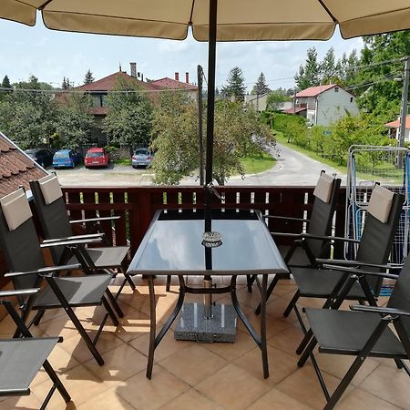 Tamas Batya Kunyhoja Apartment Balatonmariafurdo Exterior photo